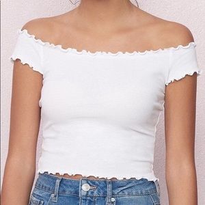 GARAGE OFF SHOULDER TOP